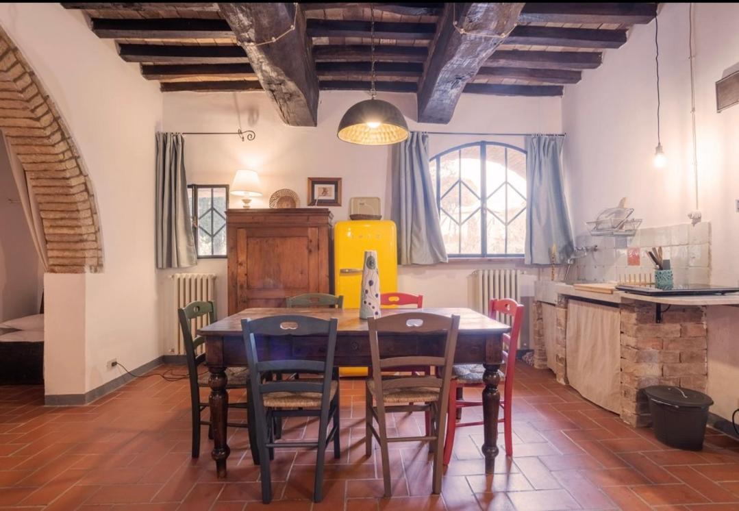 Apartamento Le Fonti Di San Gimignano Exterior foto