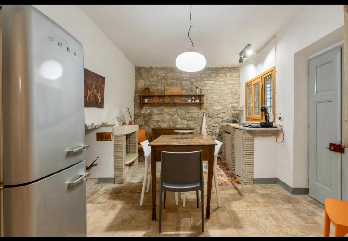 Apartamento Le Fonti Di San Gimignano Exterior foto